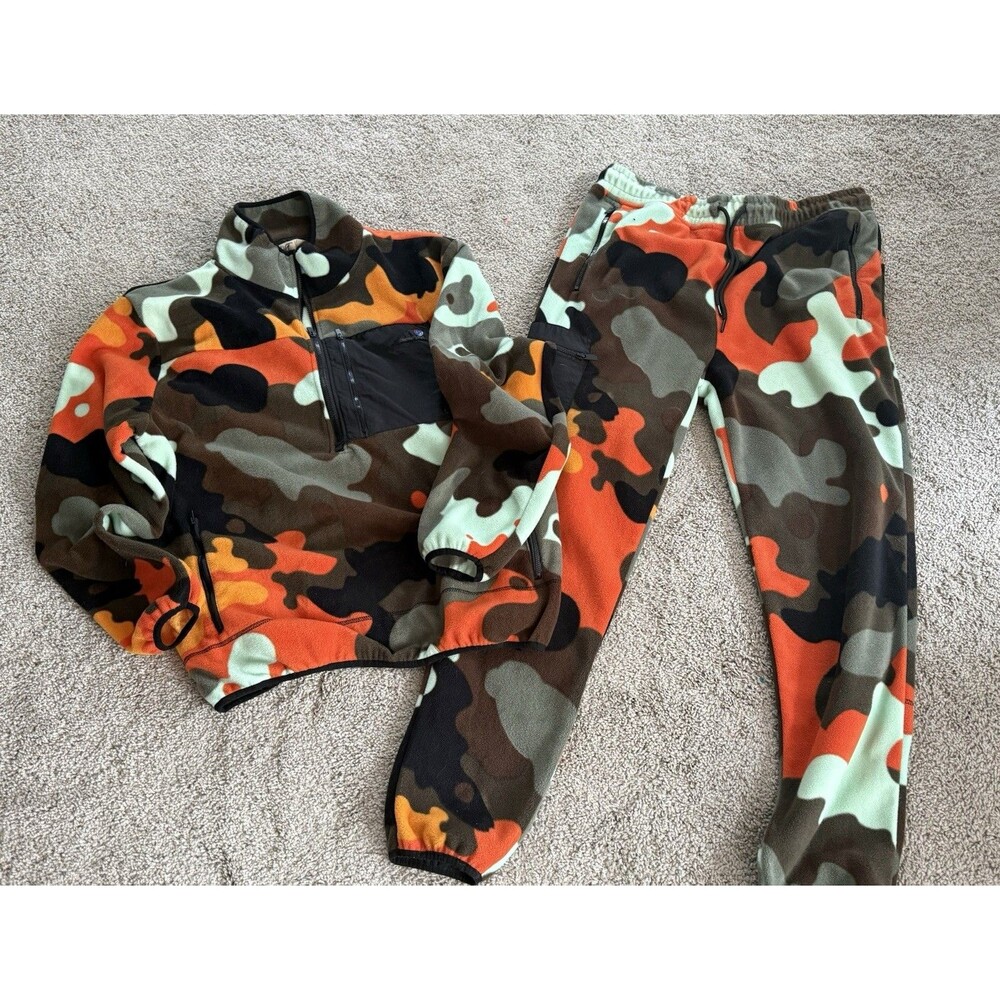 Original Fables Men's 2XL Camo Fleece Sweatshirt & Pants Matching Set